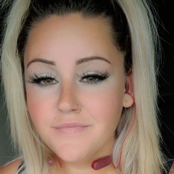 Meet your Posher, Morgan - Picture 1 of 1